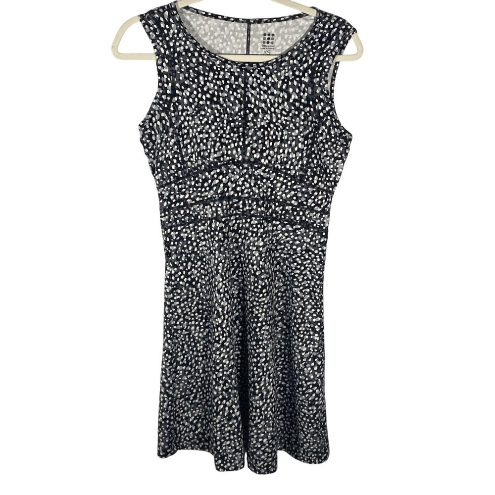 Title Nine Sleeveless Dress XS Black & White Polka Dot stretch jersey outdoor